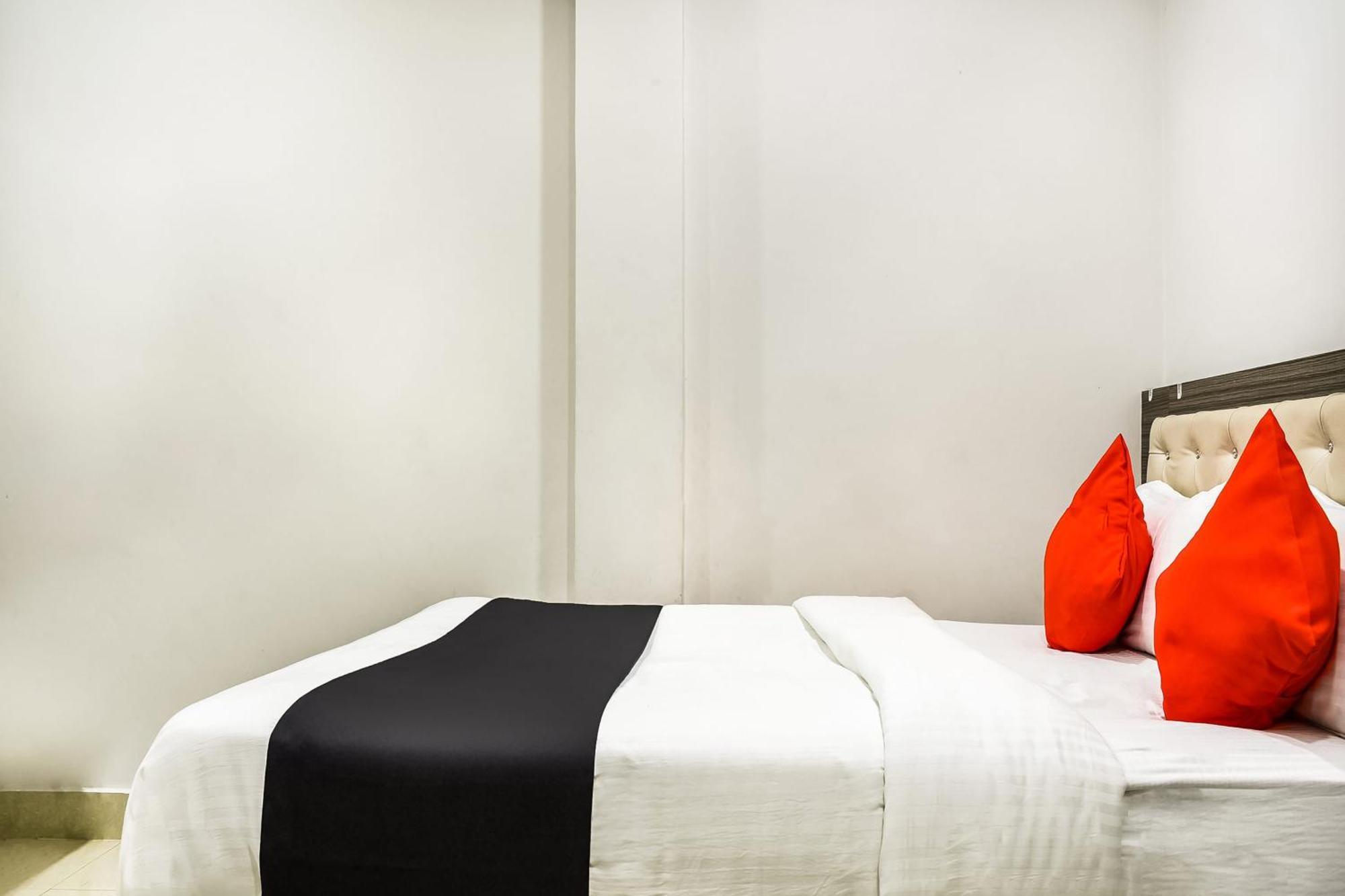 Hotel Capital O Jai Adisson Cuttack Zewnętrze zdjęcie